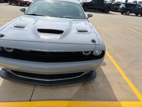 Used 2022 Dodge Challenger R/T Scat Pack w/ 1320 Plus Group RWD image 2