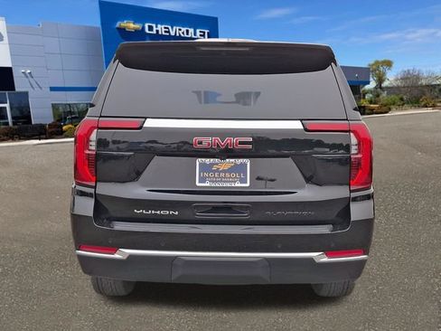 Used 2025 GMC Yukon XL Elevation AWD/4WD image 24
