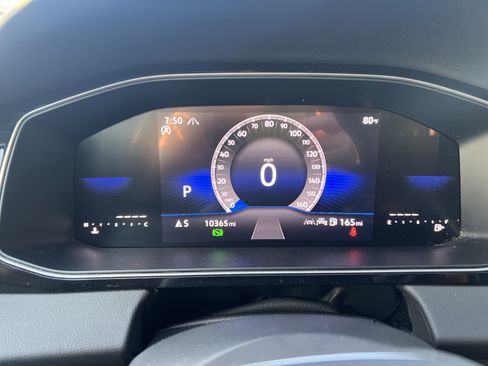 Certified 2025 Volkswagen Jetta Sport FWD image 18