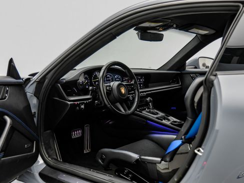 Used 2023 Porsche 911 GT3 RWD image 32