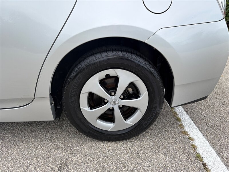 Used 2013 Toyota Prius Two FWD image 27