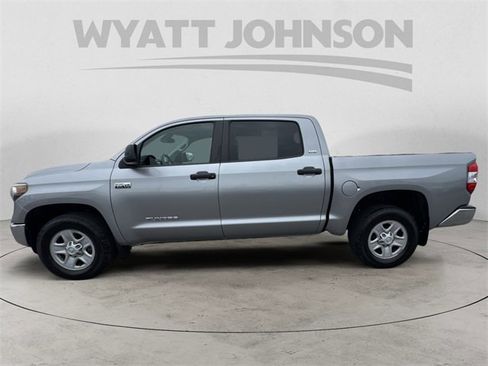 Used 2020 Toyota Tundra SR5 image 2