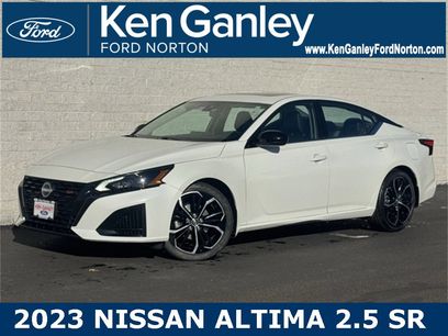 Used 2023 Nissan Altima 2.5 SR w/ SR Premium Package