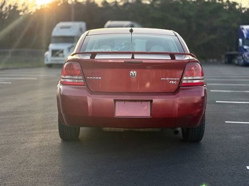 Used 2010 Dodge Avenger R/T image 4
