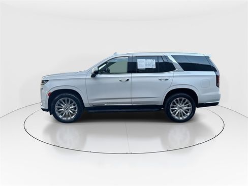 Used 2023 Cadillac Escalade Premium Luxury image 5