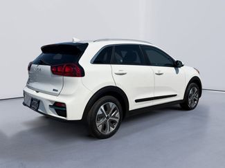 Used 2022 Kia Niro EX FWD video 3