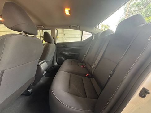 Used 2025 Nissan Altima 2.5 SV FWD image 23