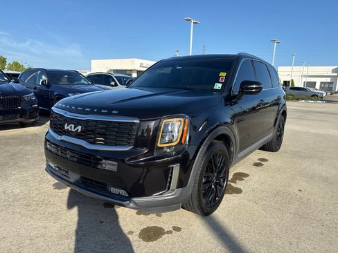 Used 2022 Kia Telluride SX FWD image 1
