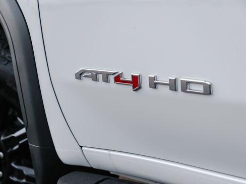 New 2026 GMC Sierra 2500 AT4 w/ AT4 Premium Plus Package image 6