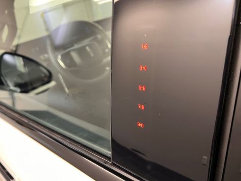 Used 2025 Lincoln Navigator Reserve w/ Jet Appearance Package image 34