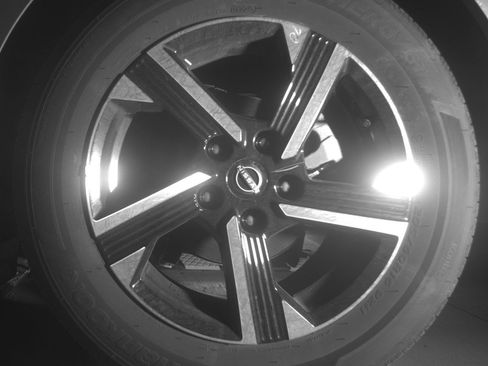 Used 2025 Nissan Sentra SV FWD image 14