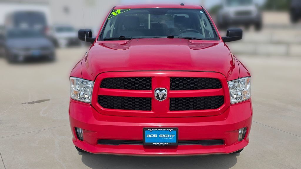 Used 2017 RAM 1500 Express AWD/4WD image 9