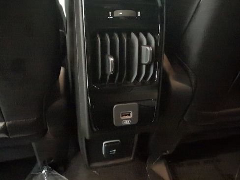 New 2026 Jeep Compass Latitude image 24