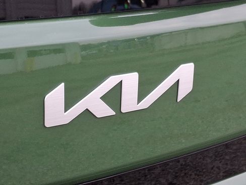 Certified 2023 Kia Soul EX image 32