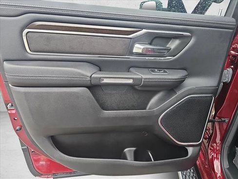 Used 2022 RAM 1500 Laramie image 19
