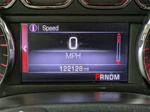 Used 2014 GMC Sierra 1500 SLE image 16