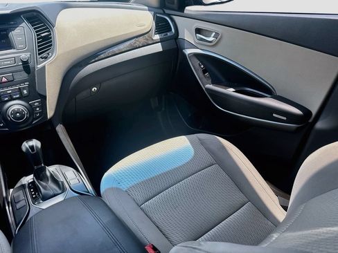 Used 2018 Hyundai Santa Fe Sport FWD image 23