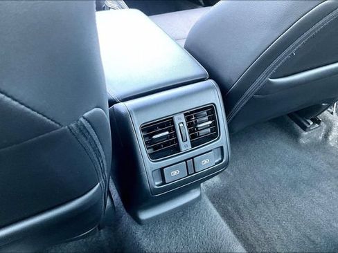 Used 2021 Honda Accord Sport image 10