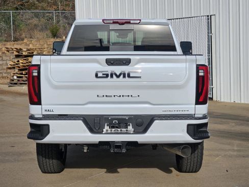 New 2026 GMC Sierra 2500 Denali Ultimate image 4