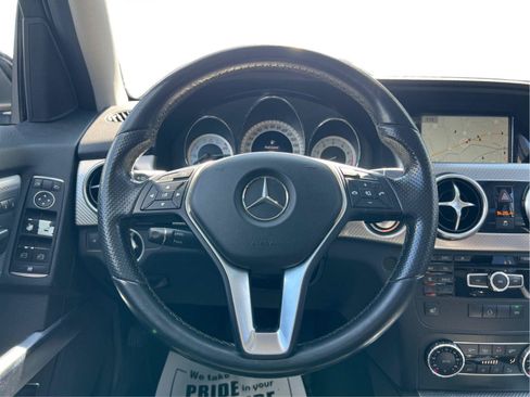 Used 2015 Mercedes-Benz GLK 350 4MATIC image 18
