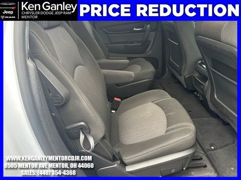 Used 2017 Chevrolet Traverse LT image 22