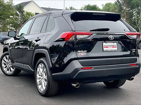 Used 2025 Toyota RAV4 XLE Premium w/ Weather Package AWD/4WD image 11
