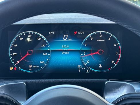 Certified 2022 Mercedes-Benz GLB 250 image 19