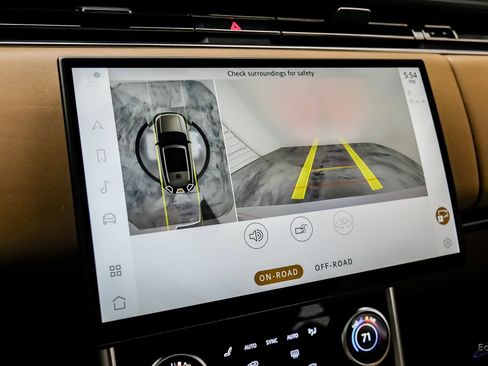 Used 2023 Land Rover Range Rover SE AWD/4WD image 64