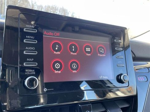 Used 2022 Toyota Camry SE image 27