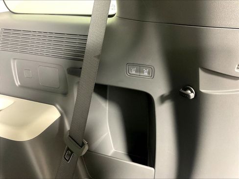 Certified 2026 Hyundai Santa Fe SE AWD/4WD image 40
