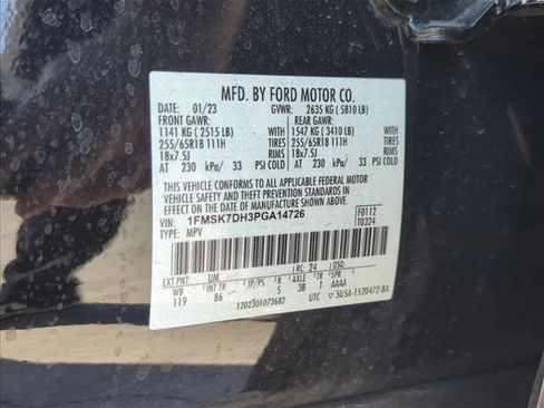 Certified 2023 Ford Explorer XLT RWD image 30