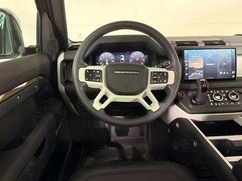 Certified 2025 Land Rover Defender 110 S AWD/4WD image 26