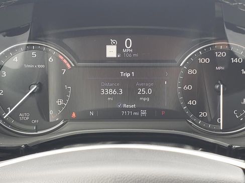 Used 2025 Cadillac XT5 Premium Luxury AWD/4WD image 32