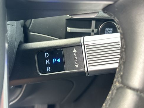 Used 2025 Hyundai Santa Fe SEL FWD image 19