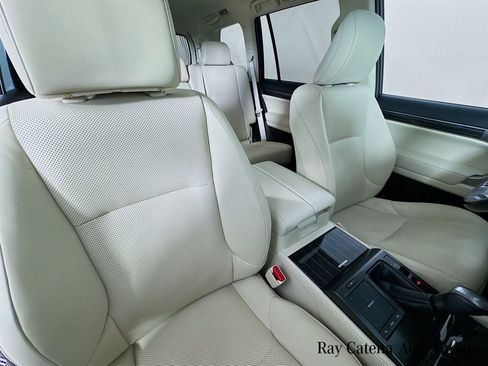 Certified 2023 Lexus GX 460 Premium w/ Premium Plus Package AWD/4WD image 32