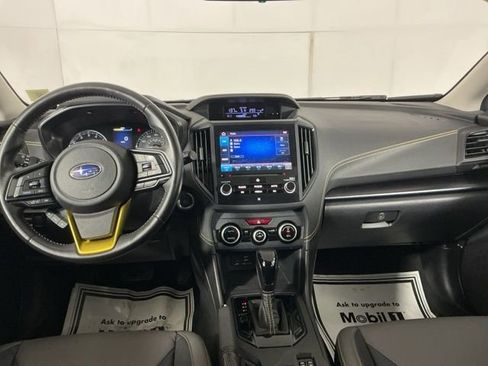 Used 2021 Subaru Crosstrek 2.5i Sport w/ Moonroof Package image 18