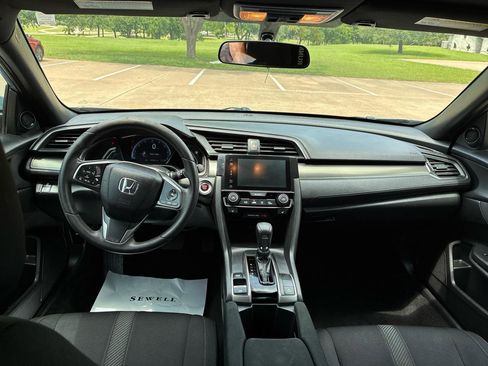 Used 2018 Honda Civic EX image 30