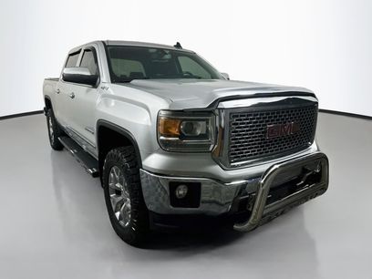 Used 2015 GMC Sierra 1500 SLT w/ SLT Crew Cab Value Package