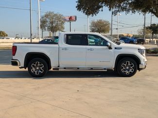 Certified 2023 GMC Sierra 1500 SLT video 2