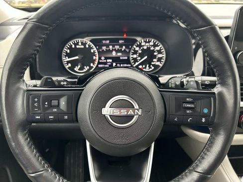 Used 2023 Nissan Pathfinder SL image 33