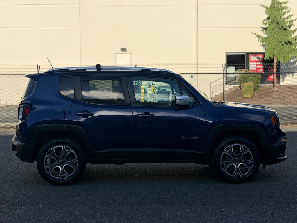 Used 2016 Jeep Renegade Limited AWD/4WD image 3