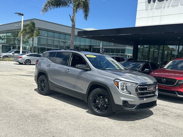 Used 2023 GMC Terrain AT4 w/ Tech Package AWD/4WD image 2