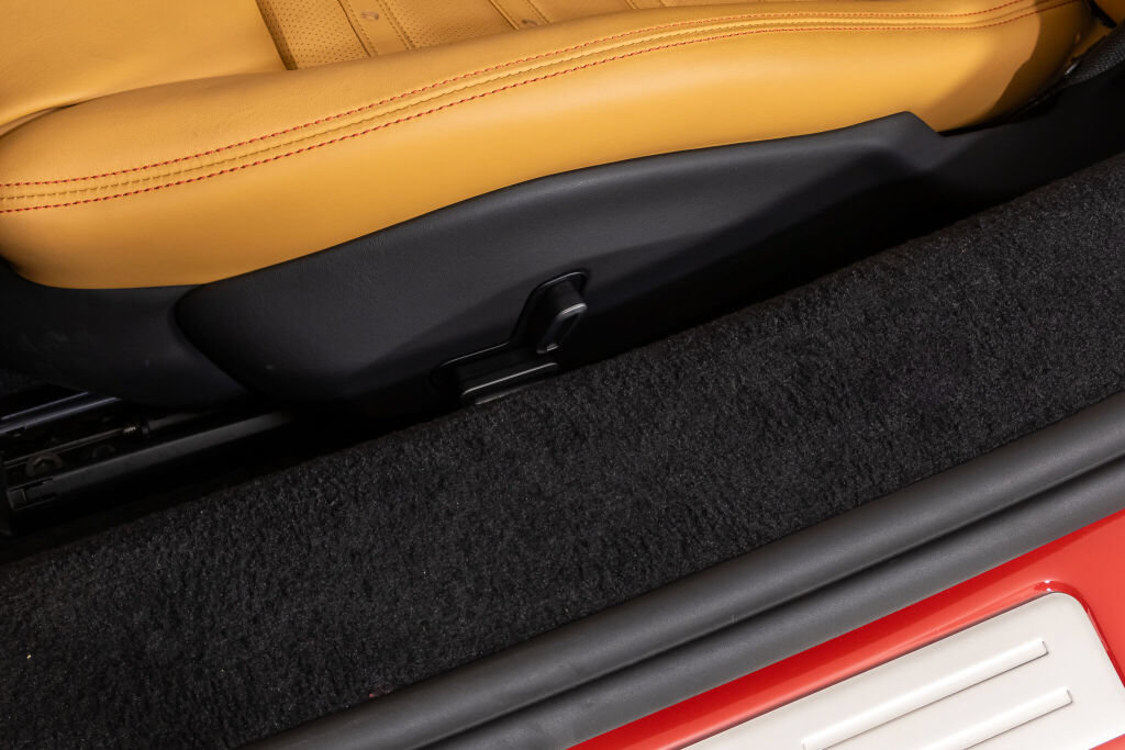 Certified 2025 Ferrari 296 GTS RWD image 30