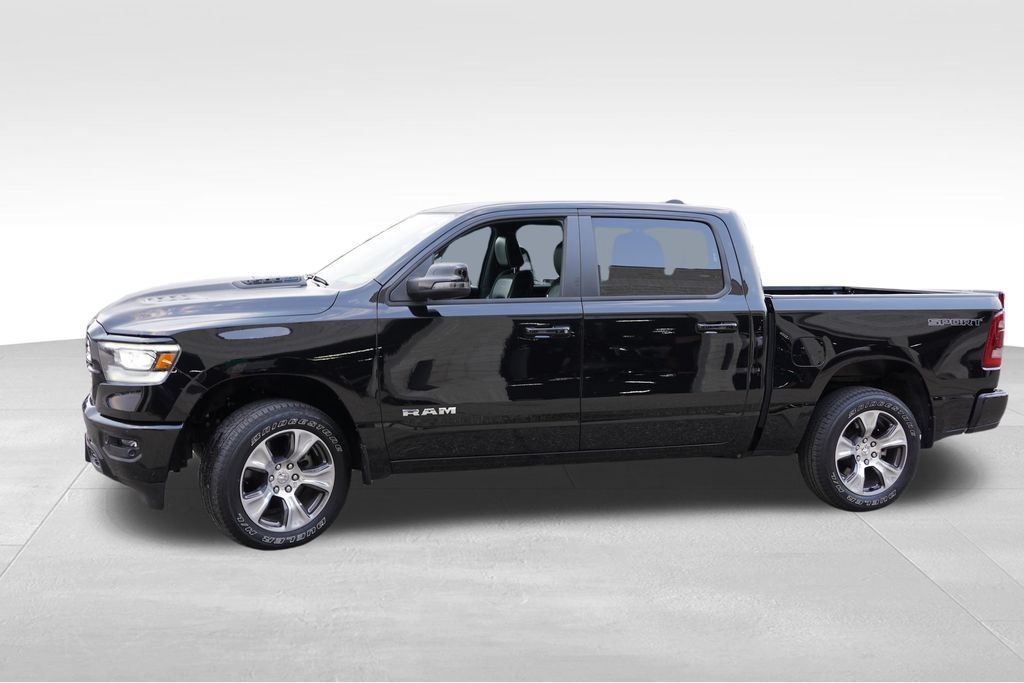 Used 2023 RAM 1500 Laramie AWD/4WD image 10