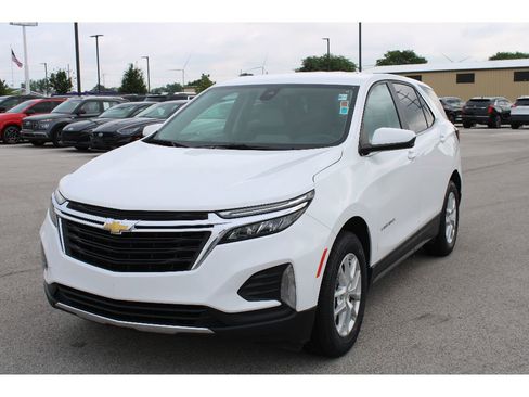 Used 2023 Chevrolet Equinox LT image 7