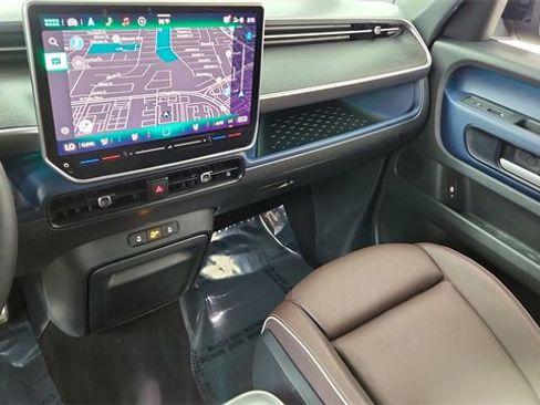 Used 2025 Volkswagen ID. Buzz Pro S image 44