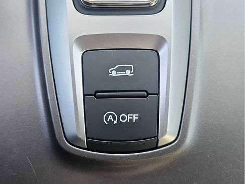 Used 2021 Honda Pilot Special Edition image 13