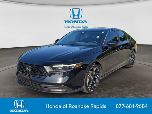 Used 2023 Honda Accord Sport image 1