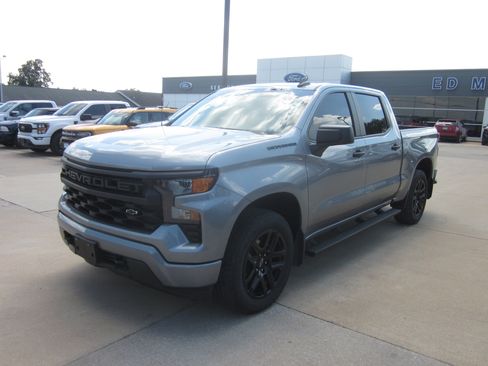 Used 2023 Chevrolet Silverado 1500 Custom w/ LPO, Dark Essentials Package AWD/4WD image 3