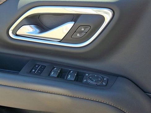 Used 2023 Chevrolet Tahoe High Country image 24